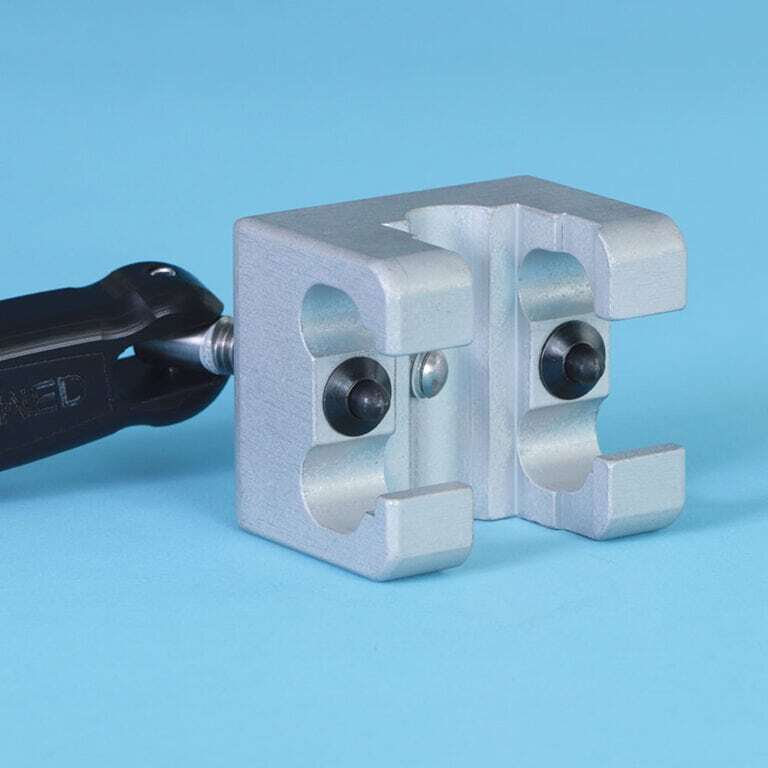 800 0085 Universal Rail Clamp 768x768